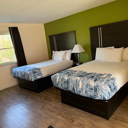 Mountain Valley Inn Dillard Bagian luar foto