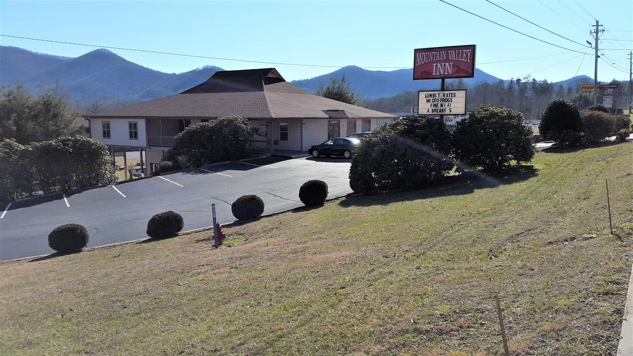 Mountain Valley Inn Dillard Bagian luar foto