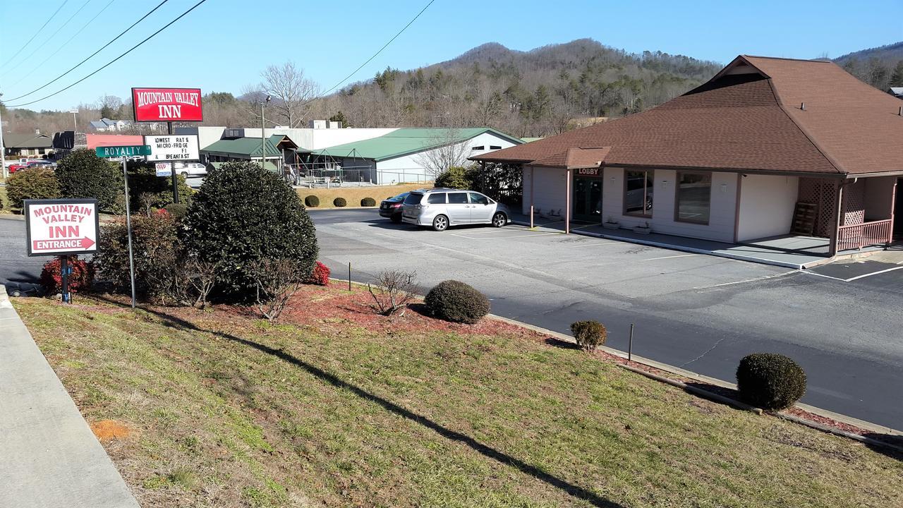 Mountain Valley Inn Dillard Bagian luar foto