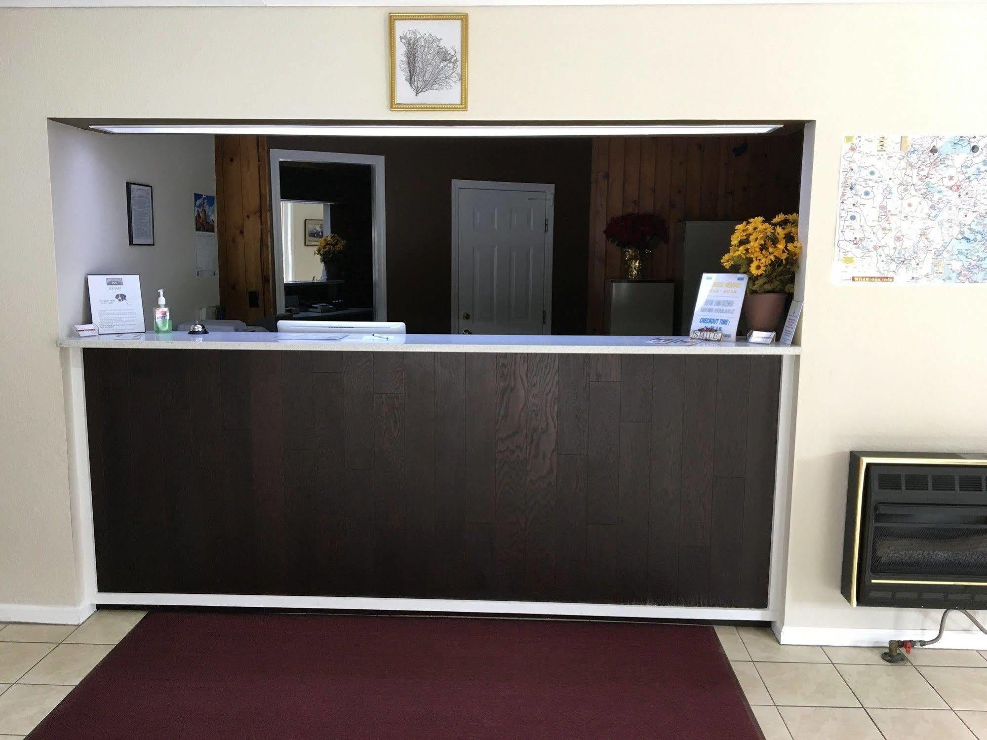 Mountain Valley Inn Dillard Bagian luar foto